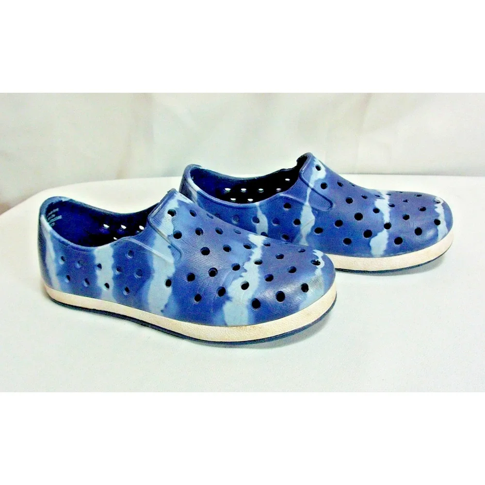 Unisex Cat & Jack Kids Blue Tie-Dye Water Shoes Toddler Size 10